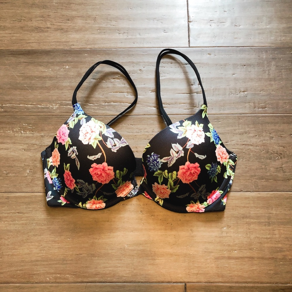 VICTORIA’S SECRET VERY SEXY PUSH UP FLORAL BRA 32D